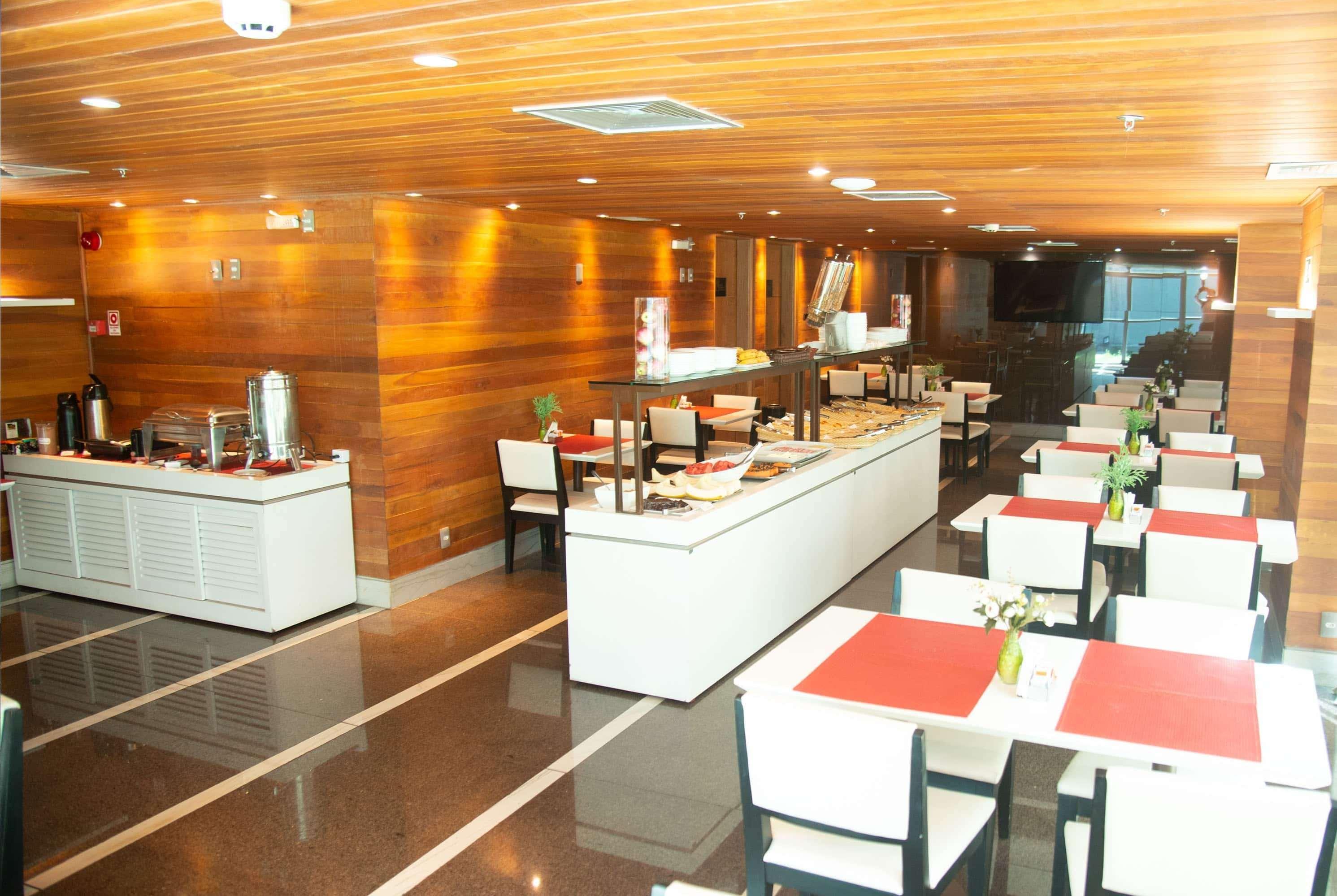 Отель Tryp By Wyndham Belo Horizonte Savassi Экстерьер фото