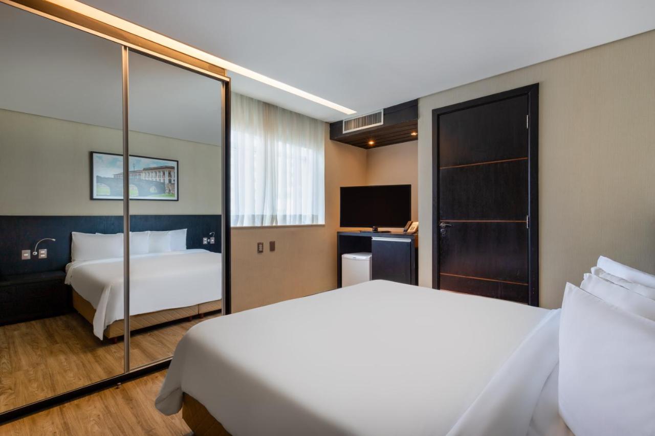 Отель Tryp By Wyndham Belo Horizonte Savassi Экстерьер фото